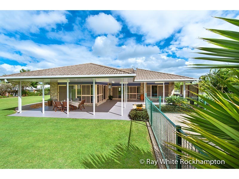 24 Brady Close, Glenlee QLD 4711