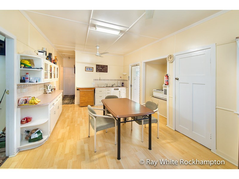 177 Earl Street, Berserker QLD 4701