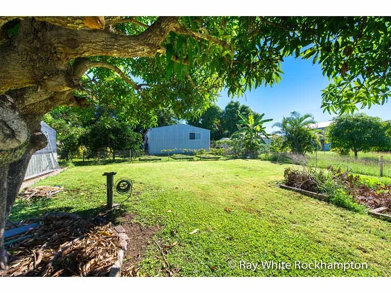 177 Earl Street, Berserker QLD 4701