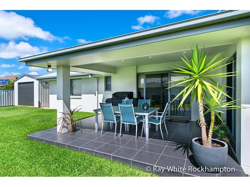 17 Jamie Crescent, Gracemere QLD 4702