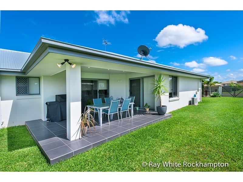 17 Jamie Crescent, Gracemere QLD 4702