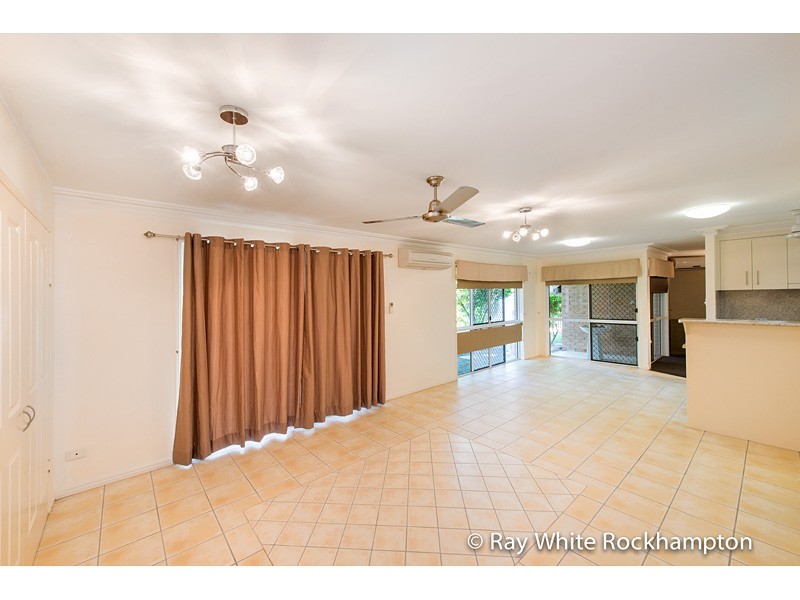 42 Kavanagh Crescent, Koongal QLD 4701