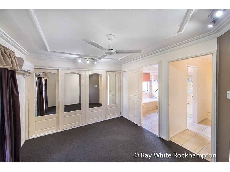 42 Kavanagh Crescent, Koongal QLD 4701