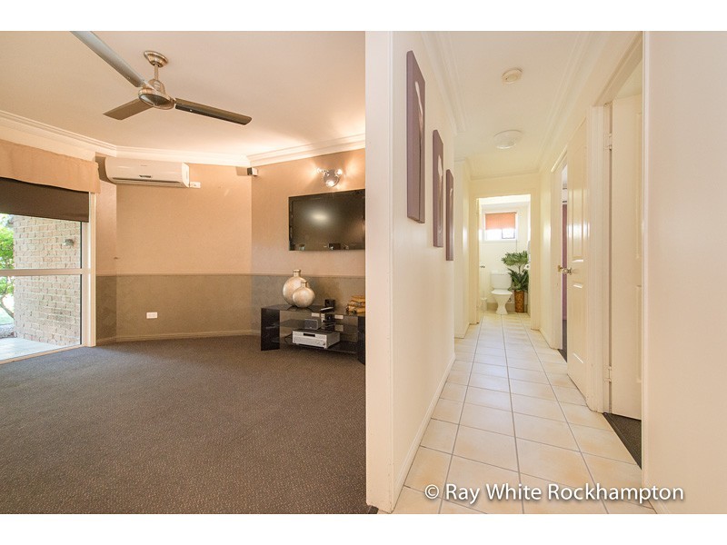 42 Kavanagh Crescent, Koongal QLD 4701