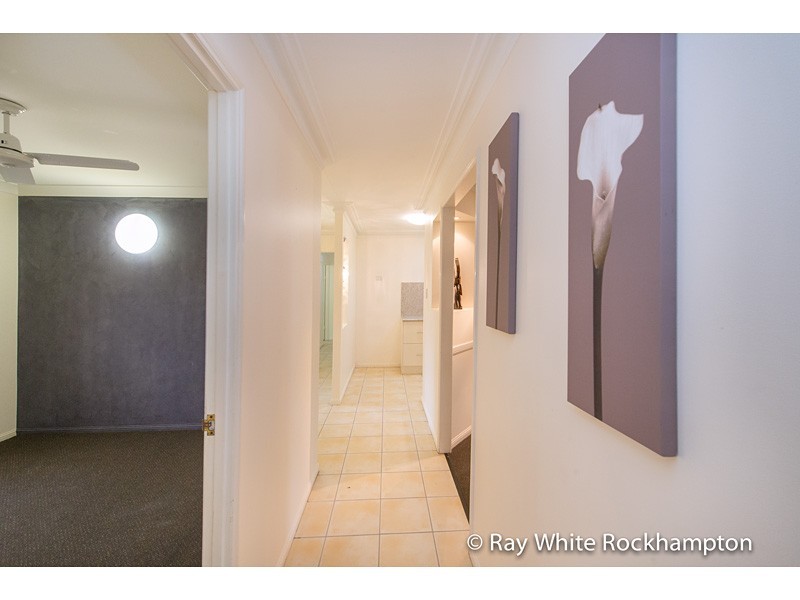 42 Kavanagh Crescent, Koongal QLD 4701