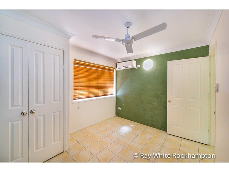 42 Kavanagh Crescent, Koongal QLD 4701