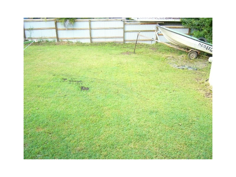 102 Nobbs Street, Berserker QLD 4701