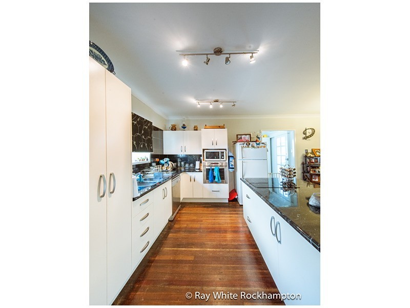 170 Mostyn Street, Berserker QLD 4701