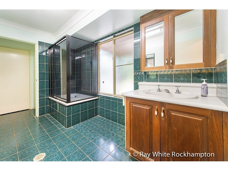 17 Camoo Caves Road, The Caves QLD 4702