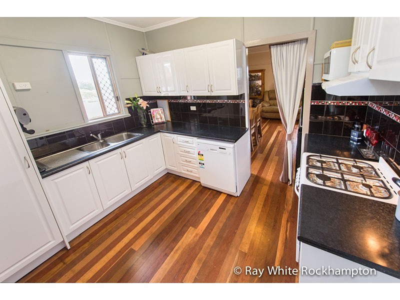 39 Heath Street, Wandal QLD 4700