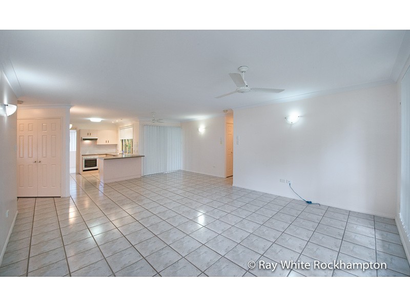 3 Orana Place, Kawana QLD 4701
