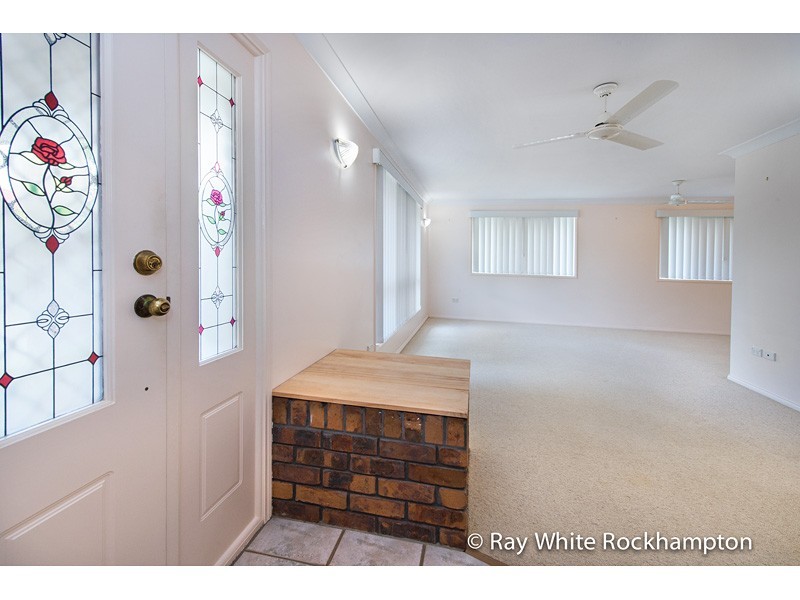 3 Orana Place, Kawana QLD 4701