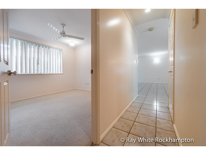 3 Orana Place, Kawana QLD 4701