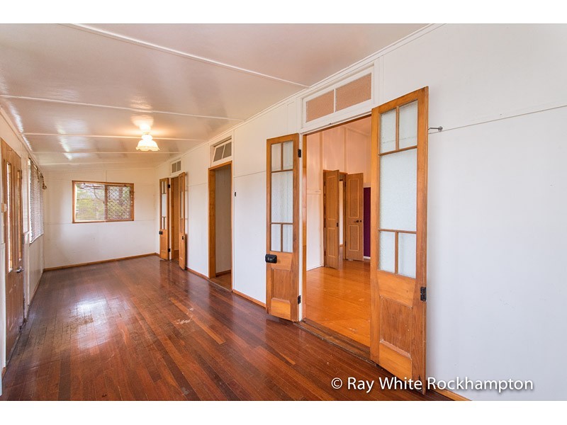 10 Lion Creek Road, Wandal QLD 4700