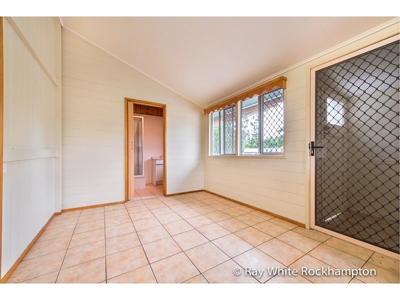 10 Lion Creek Road, Wandal QLD 4700