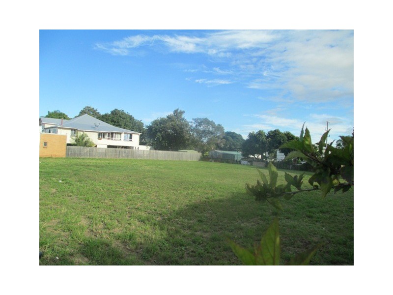 46-48 Main Street, Park Avenue QLD 4701