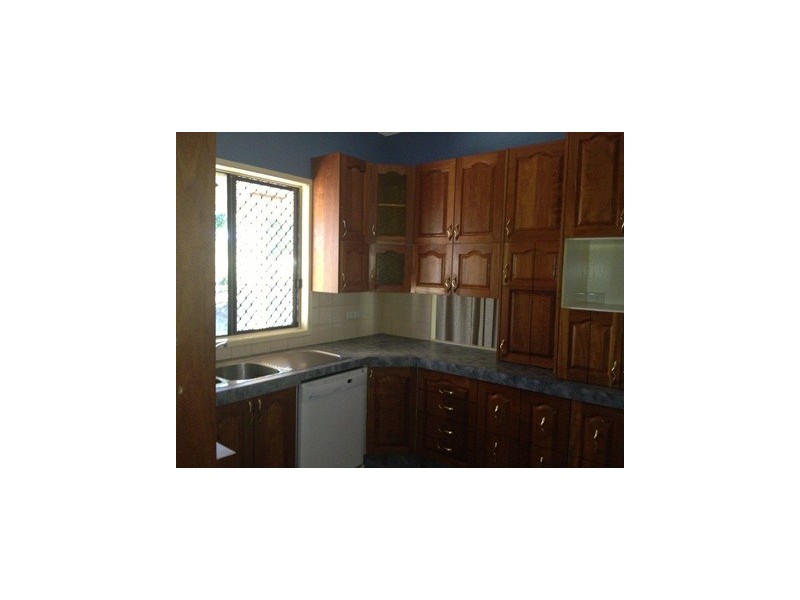 184 Julie Anne Drive, Glendale QLD 4711