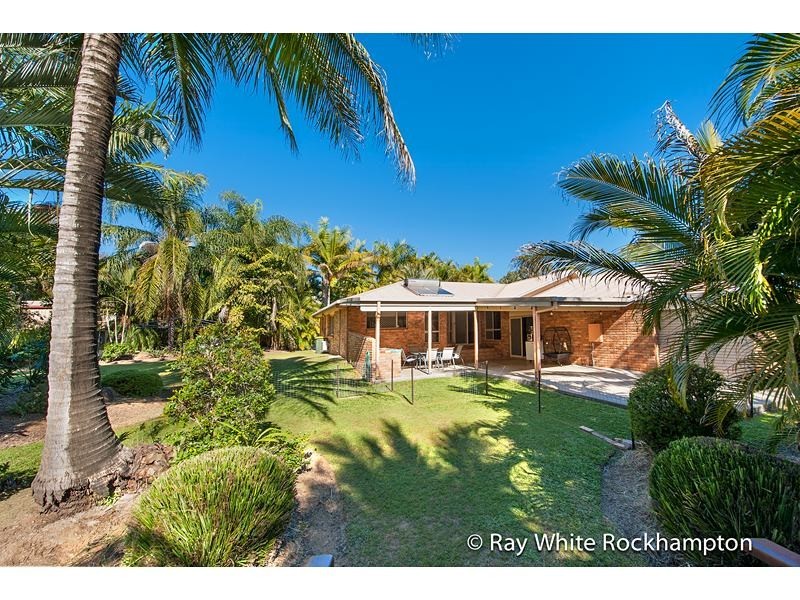 42 Schlencker Drive, Glenlee QLD 4711