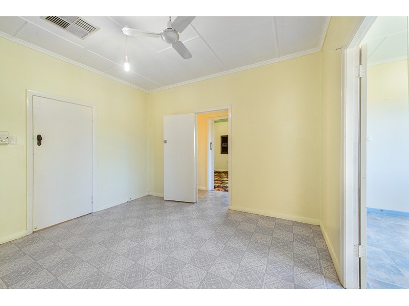 69 Eton Street, West Rockhampton QLD 4700