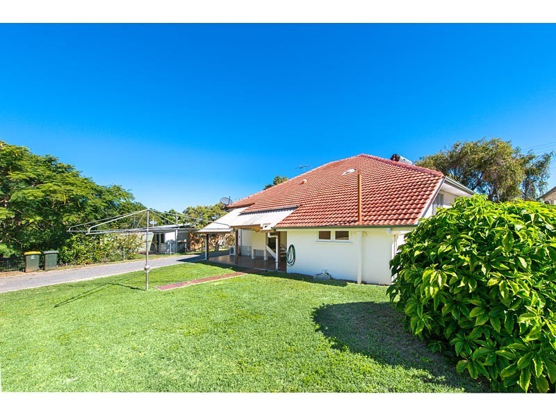 69 Eton Street, West Rockhampton QLD 4700