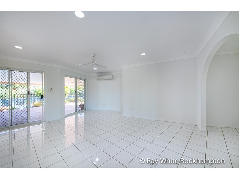 10 Mildura Road, Rockyview QLD 4701