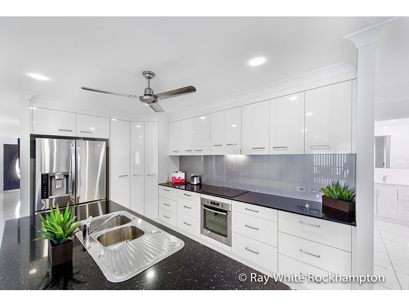 29 Kerrie Meares Crescent, Gracemere QLD 4702