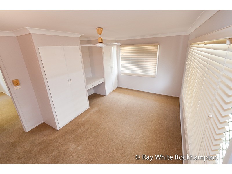 88 Buzacott Street, Park Avenue QLD 4701