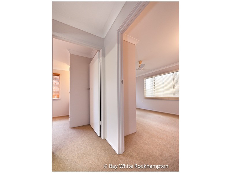 88 Buzacott Street, Park Avenue QLD 4701