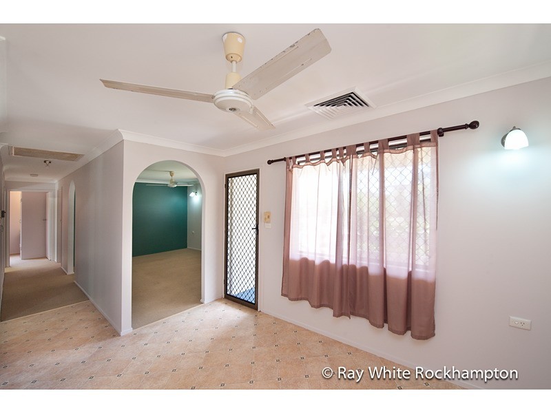 88 Buzacott Street, Park Avenue QLD 4701