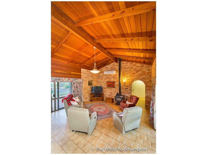 62978 Bruce Hwy, Etna Creek QLD 4702