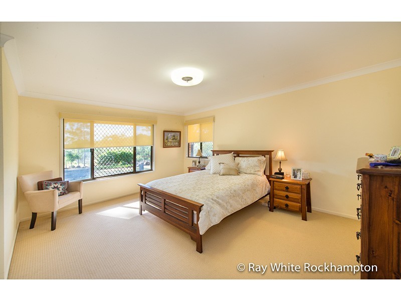 62978 Bruce Hwy, Etna Creek QLD 4702