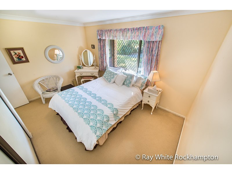 62978 Bruce Hwy, Etna Creek QLD 4702