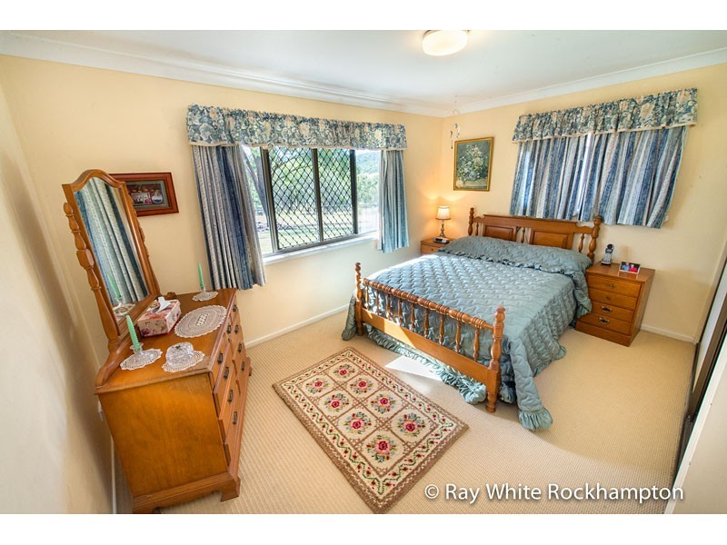 62978 Bruce Hwy, Etna Creek QLD 4702