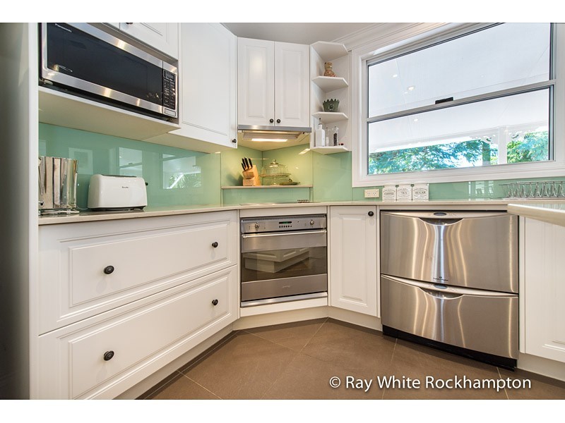 32 Jones Street, Wandal QLD 4700