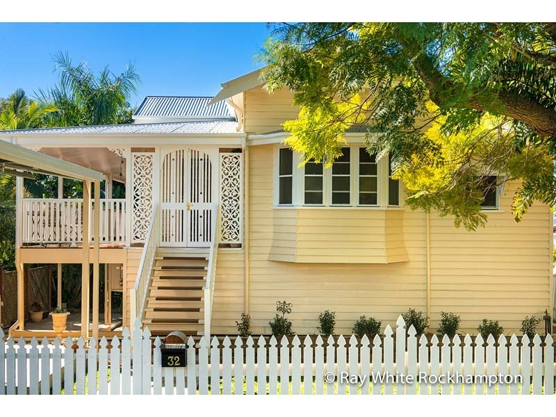 32 Jones Street, Wandal QLD 4700