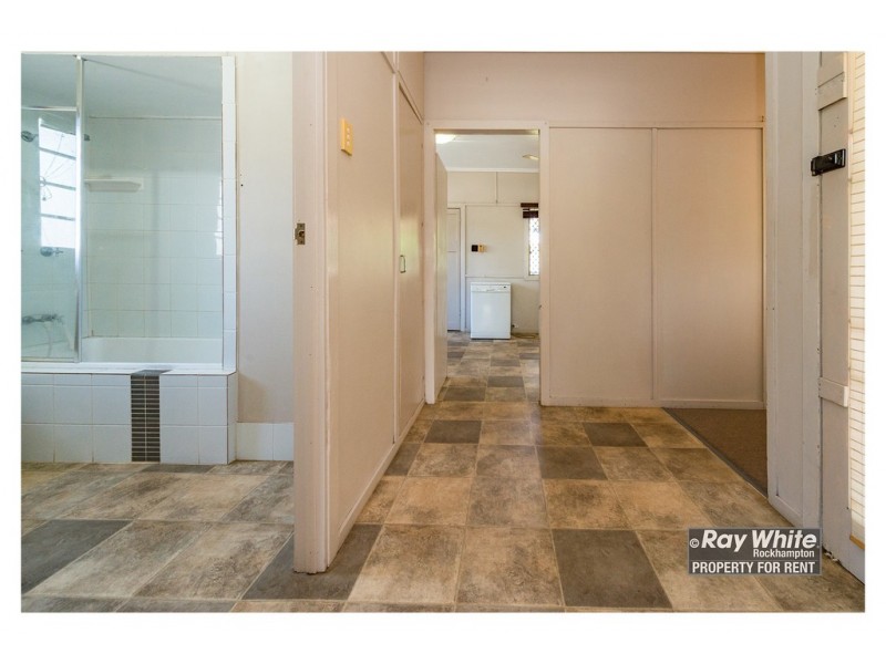 29 Hollingsworth Street, Kawana QLD 4701