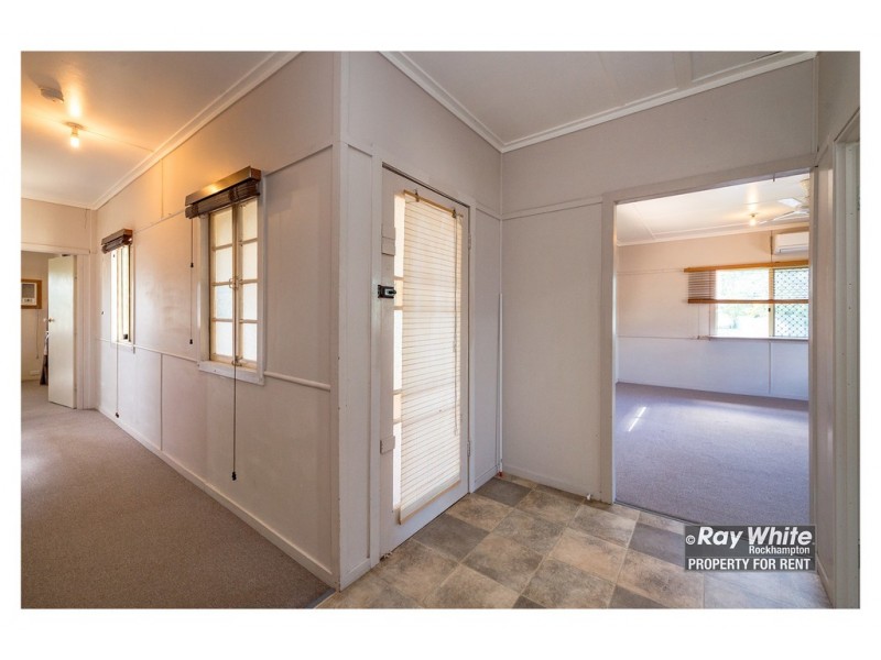 29 Hollingsworth Street, Kawana QLD 4701