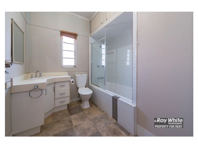 29 Hollingsworth Street, Kawana QLD 4701