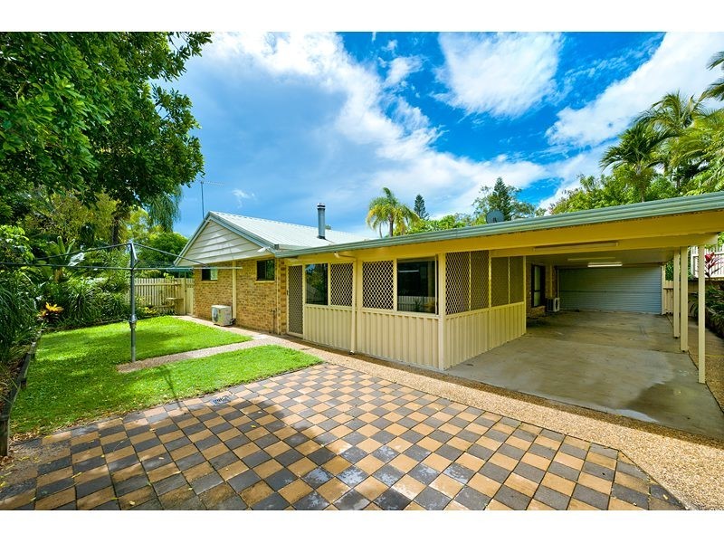 6 Belfield Avenue, Frenchville QLD 4701