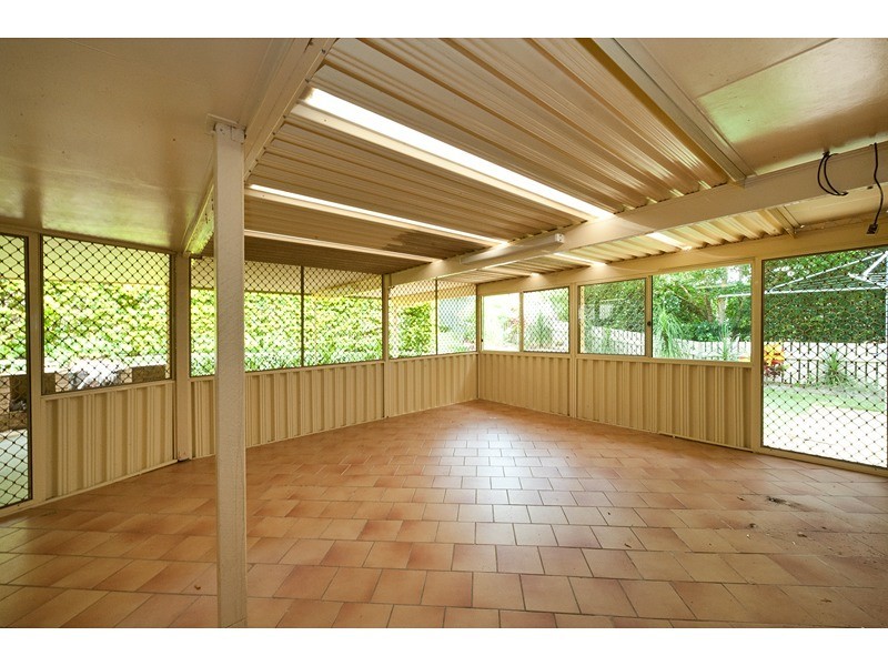 6 Belfield Avenue, Frenchville QLD 4701