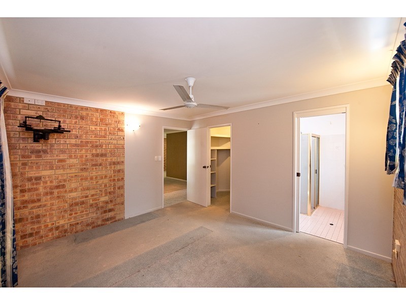 6 Belfield Avenue, Frenchville QLD 4701