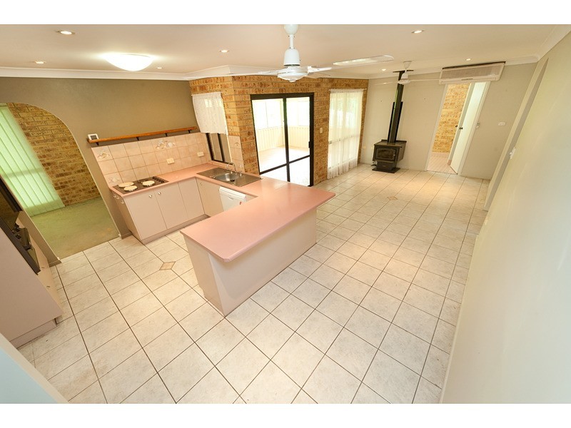 6 Belfield Avenue, Frenchville QLD 4701