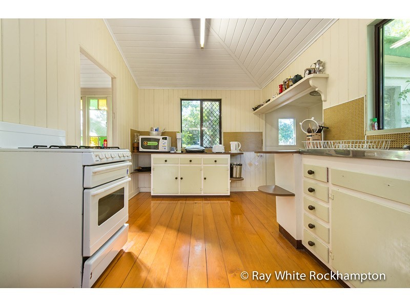 221C Upper Dawson Road, Allenstown QLD 4700