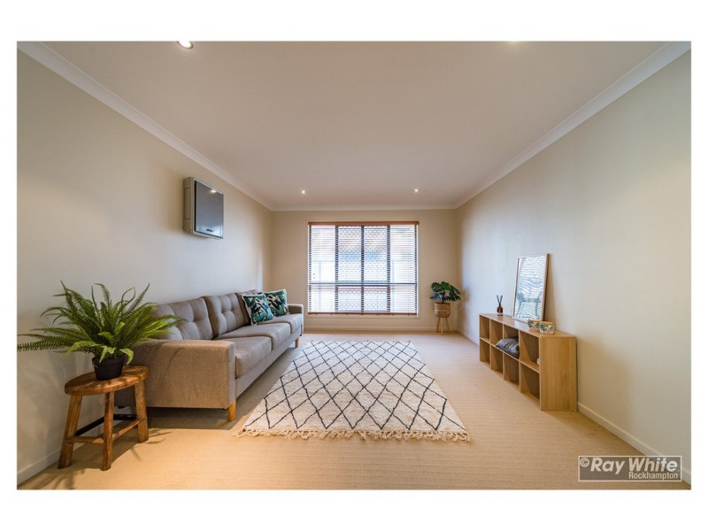 108 Larcombe Street, Kawana QLD 4701