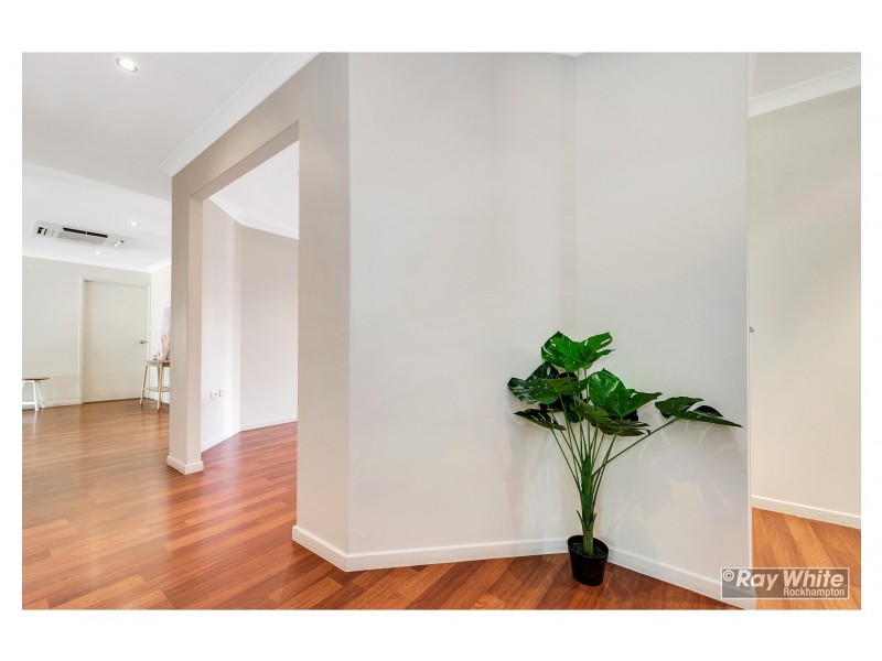 108 Larcombe Street, Kawana QLD 4701