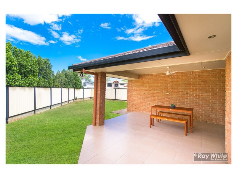 108 Larcombe Street, Kawana QLD 4701