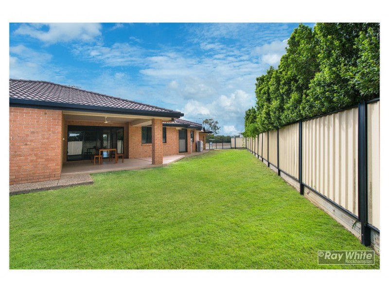 108 Larcombe Street, Kawana QLD 4701