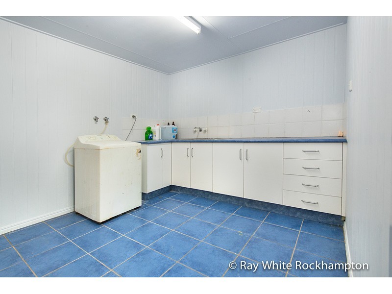 99 Stack Street, Koongal QLD 4701