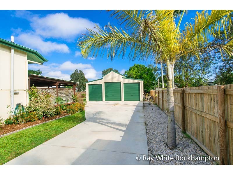 27 Ellis Street, Berserker QLD 4701