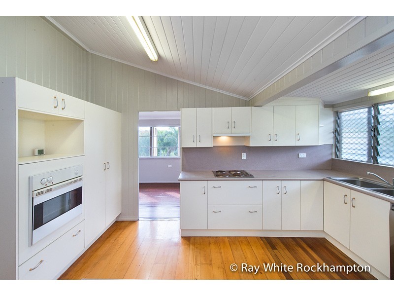 152 Bawden Street, Berserker QLD 4701